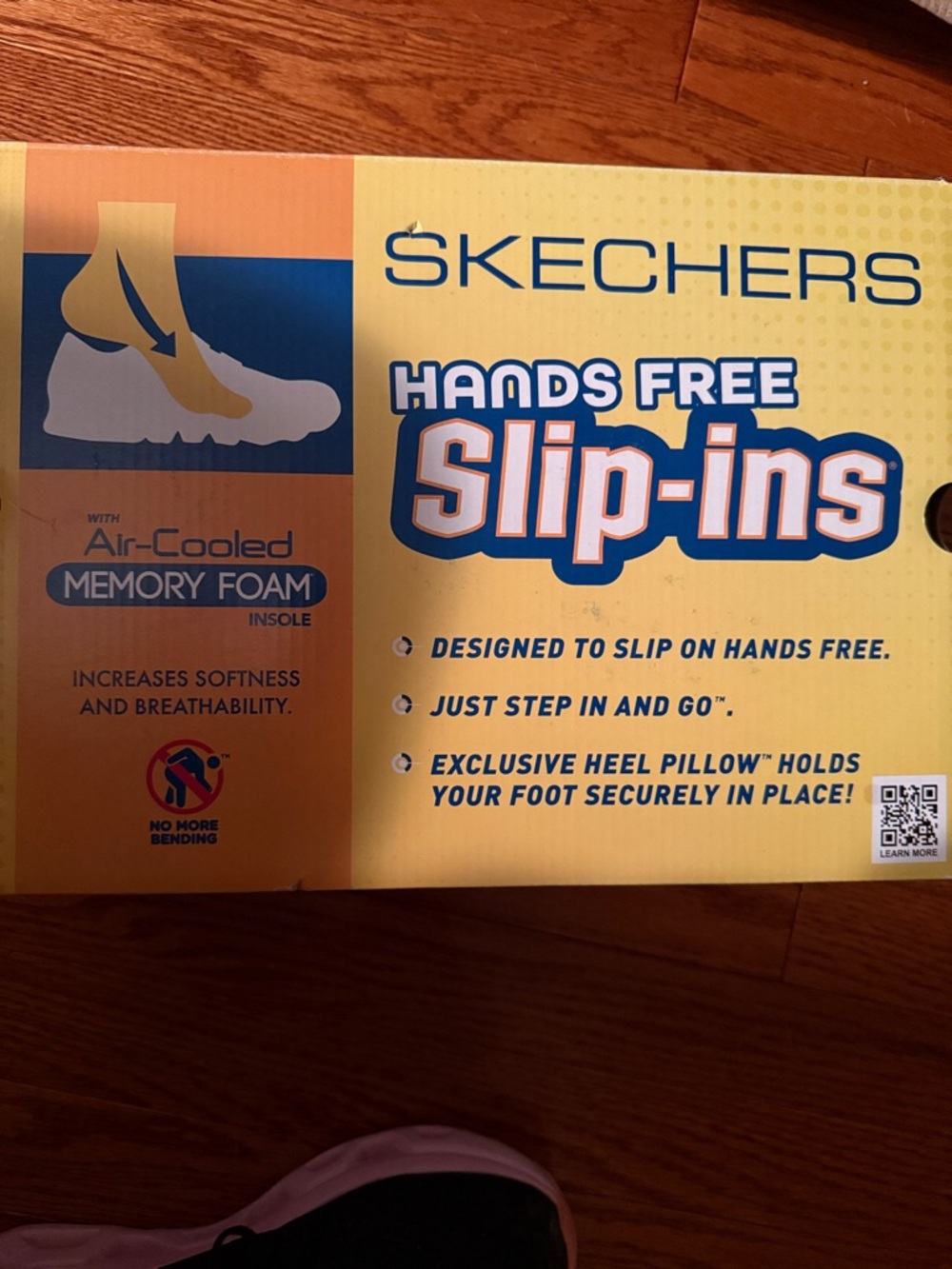 Skechers Hands Free Slip-ins Box in Yellow and Blue